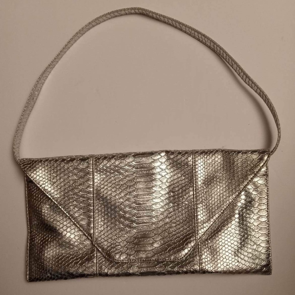 gray handbag - Picture 4 of 8